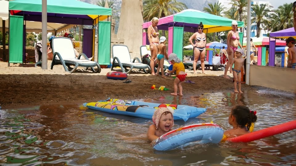 imagini hotel RIXOS SUNGATE